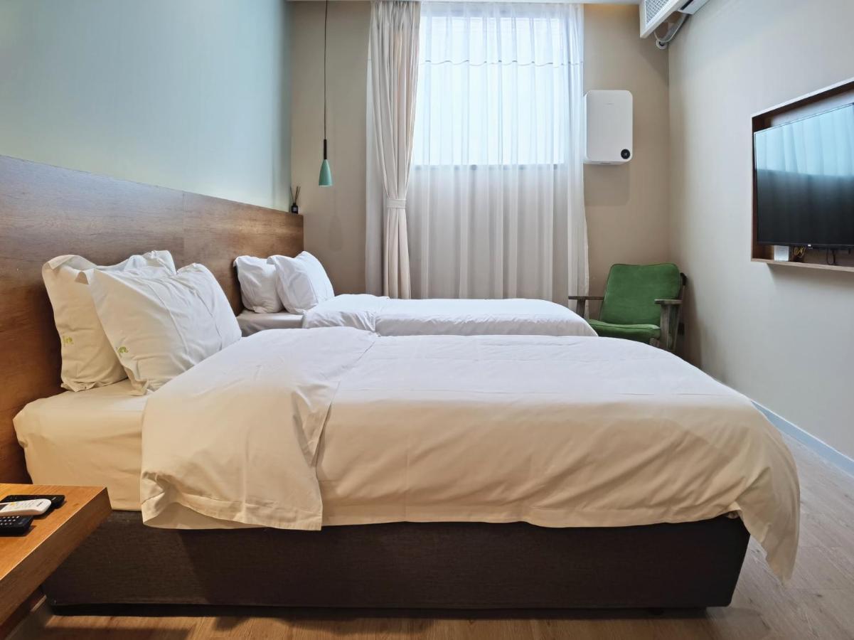 C3 Hotels Yangzhou Exterior photo